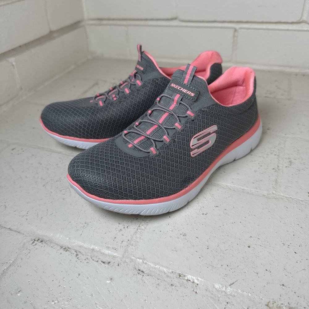 Skechers Summits Womens Size 7.5 Gray Pink Running Shoes Sneakers